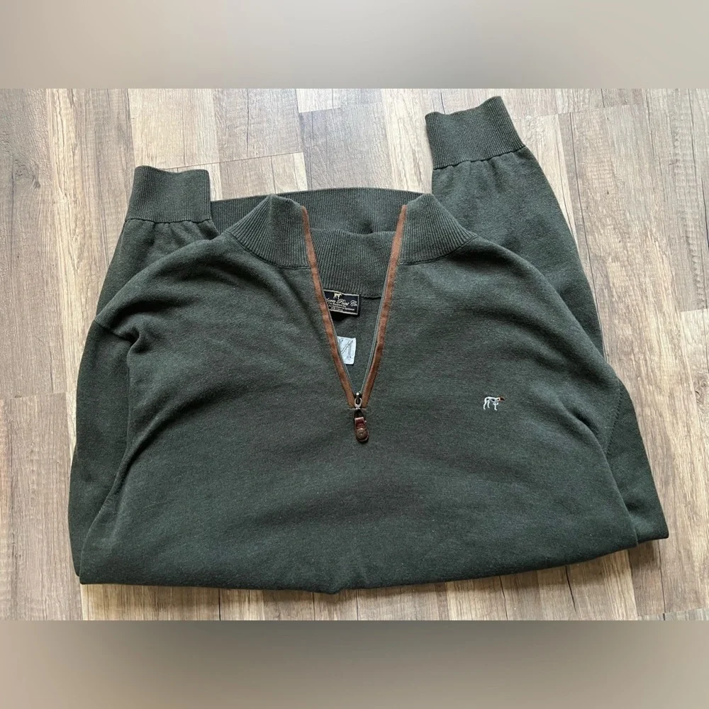 Southern Point Co Men’s Dark Green Embroidered Soft Quarter Zip Size 2XL